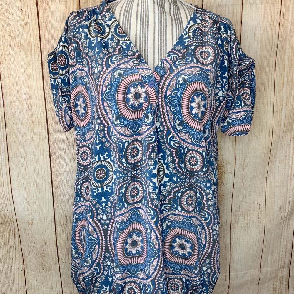 Blanco Large V Neck Boho Casual Blouse - Picture 12 of 13